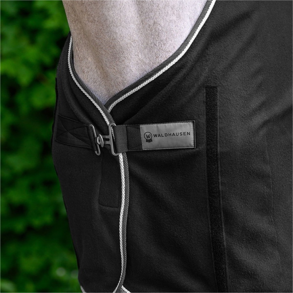 2026 Waldhausen Economische Fleece & Sponsor Mat 6320501 - Black